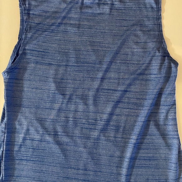 Marvel Tshirt for boys size 10/12 - Picture 5 of 5